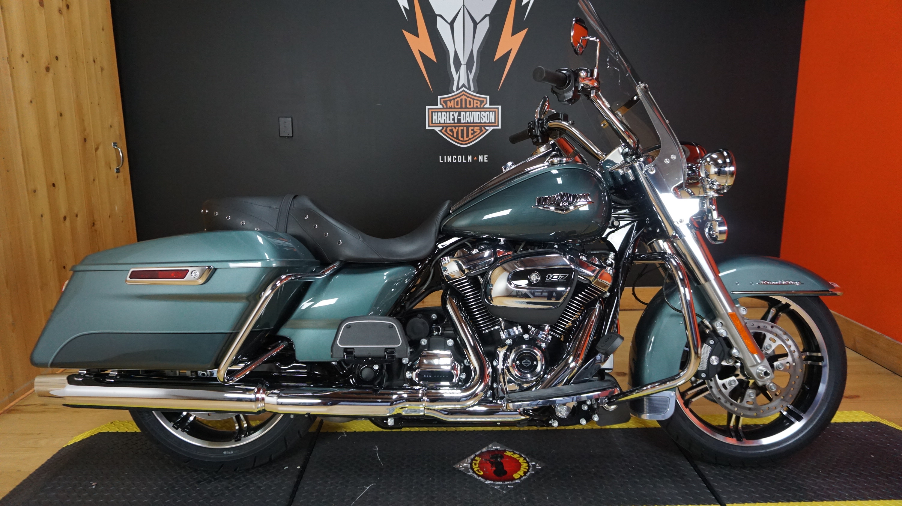 2020 road king