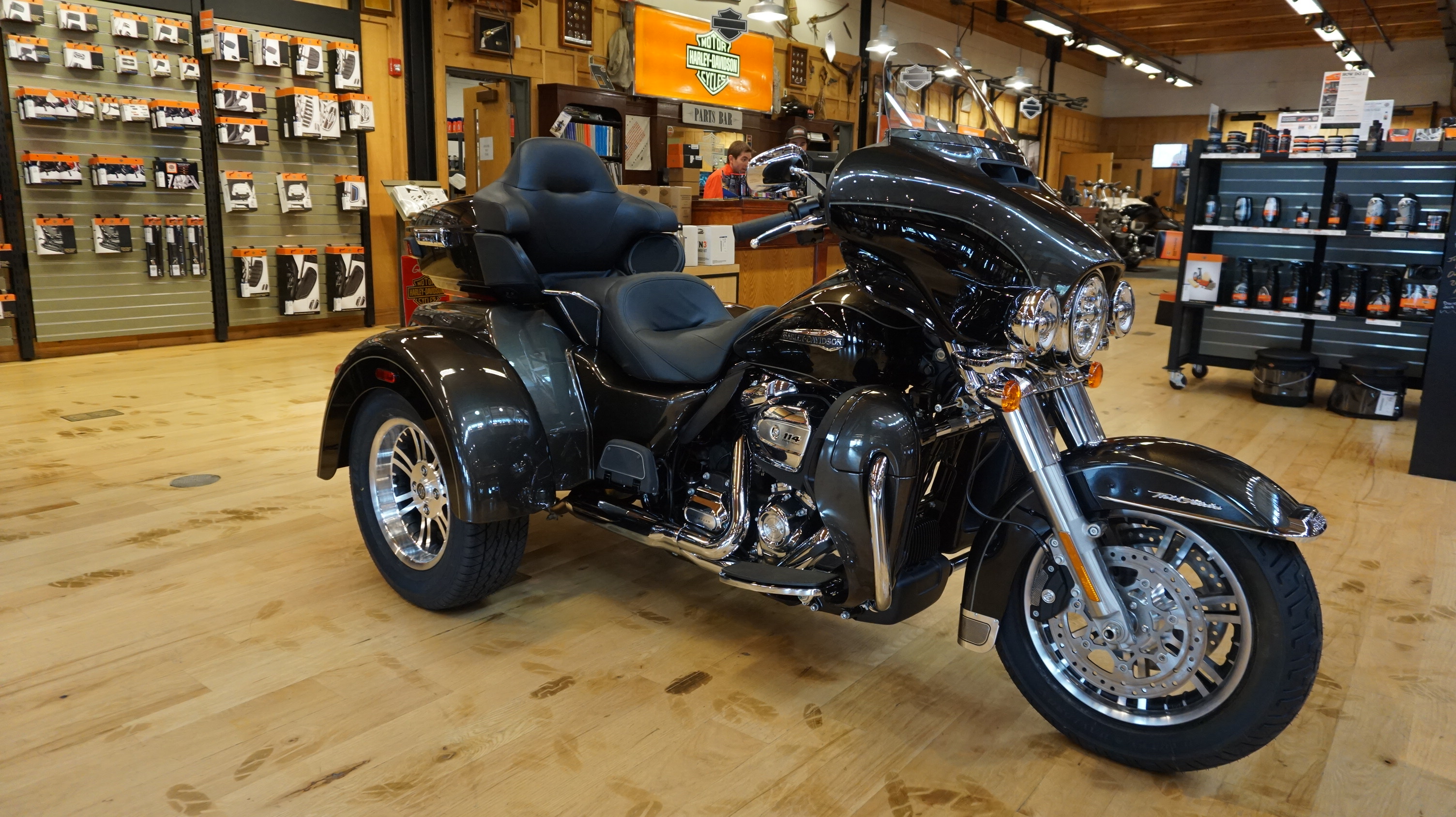 New 2020 Harley-Davidson Trike Tri Glide Ultra FLHTCUTG