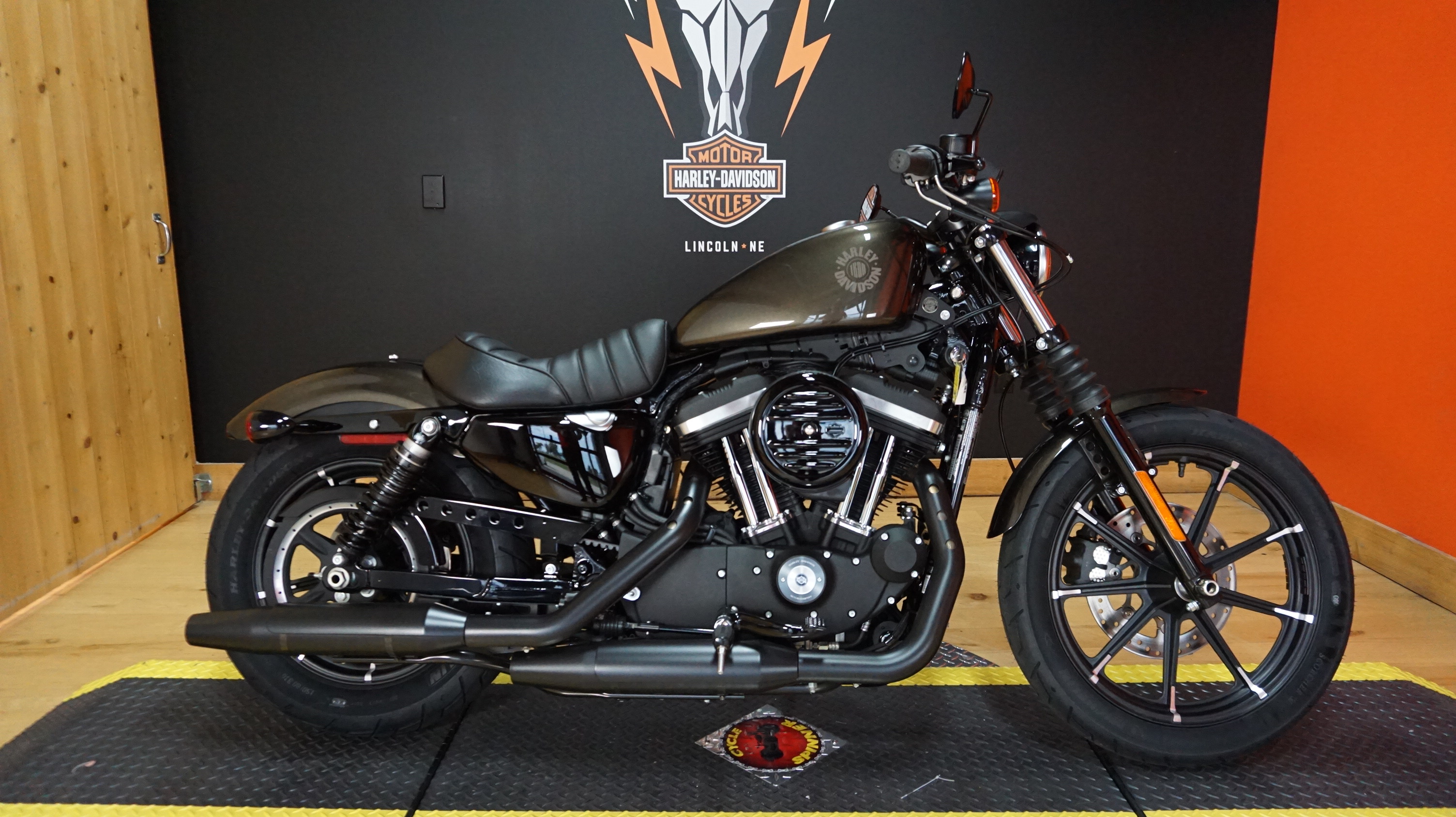New 2020 Harley-Davidson Sportster Iron 883 XL883N